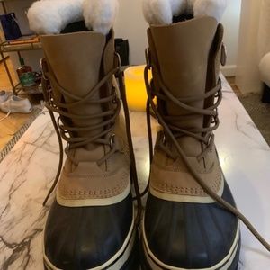 SOREL Caribou Womens Winter Boot